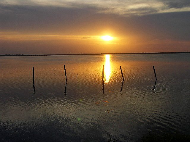 Sunset on Lake Jesup, Oviedo, Florida.